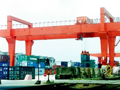 container gantry crane for railway freight yard2